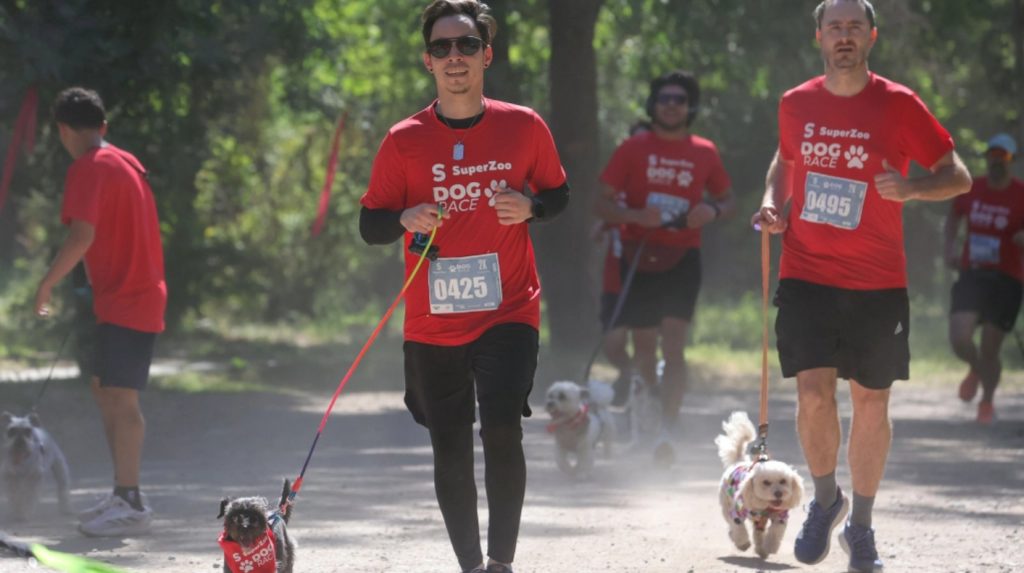 Entrega de kits – SuperZoo Dog Race 🐶